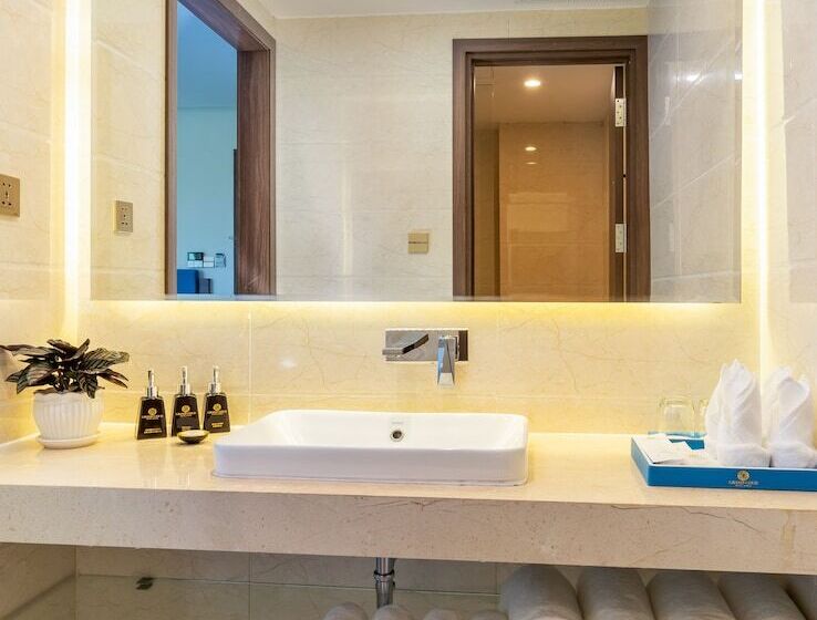 اتاق پرمیوم با چشمانداز دریا, Grand Gold Beach Hotel & Spa