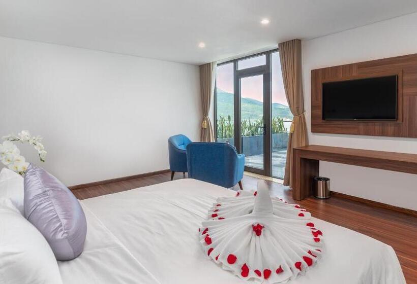 سوییت با چشمانداز دریا, Grand Gold Beach Hotel & Spa