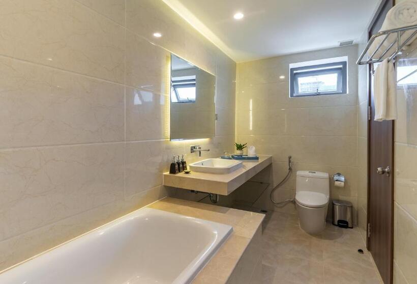 1 Bedroom Apartment with Terrace Sea View, Grand Gold Beach Hotel & Spa