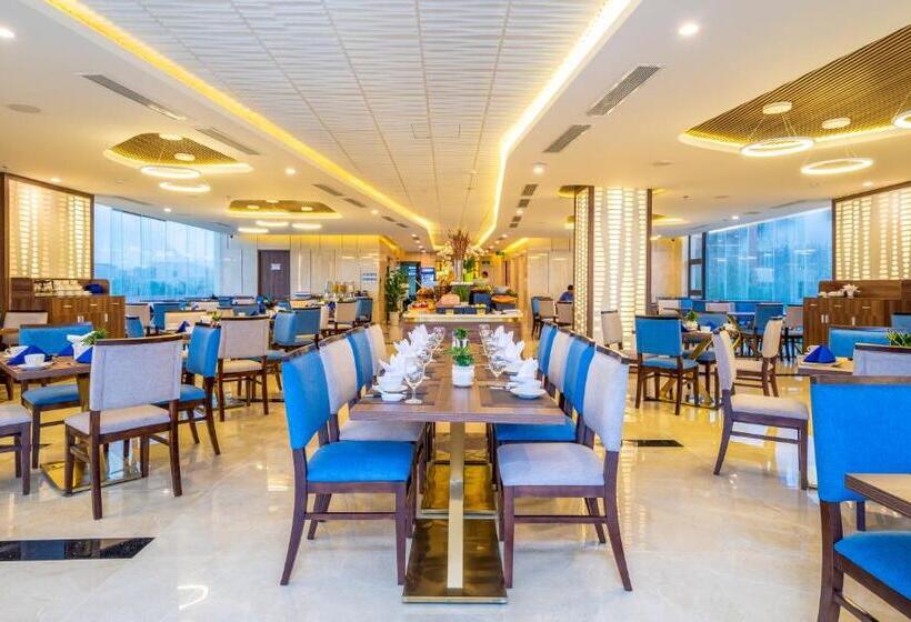 سوییت جونیور با چشمانداز دریا, Grand Gold Beach Hotel & Spa