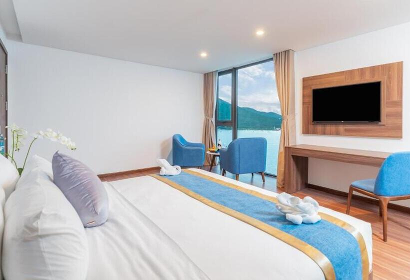 سوئیت با تخت بزرگ, Grand Gold Beach Hotel & Spa