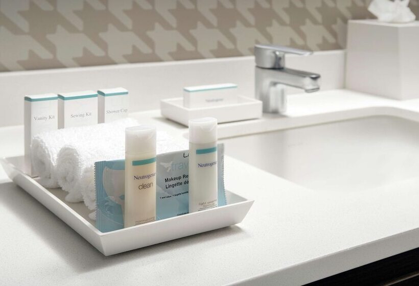 Suite, Home2 Suites By Hilton Edison