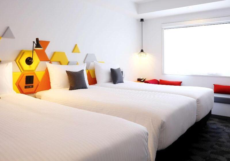 Трехместный Номер Superior, Ibis Styles Tokyo Bay