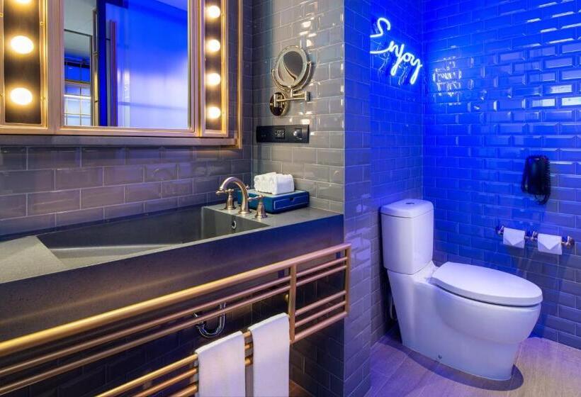 스탠다드 룸 가든 전망, Indigo Phuket Patong, An Ihg