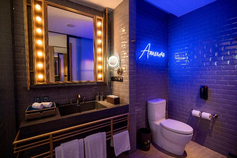 스탠다드 룸 킹사이즈 침대, Indigo Phuket Patong, An Ihg