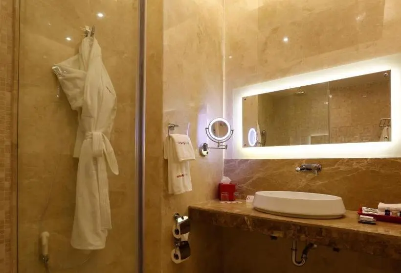 身障者適用キングサイズベッドルーム, Intercityhotel Riyadh Malaz