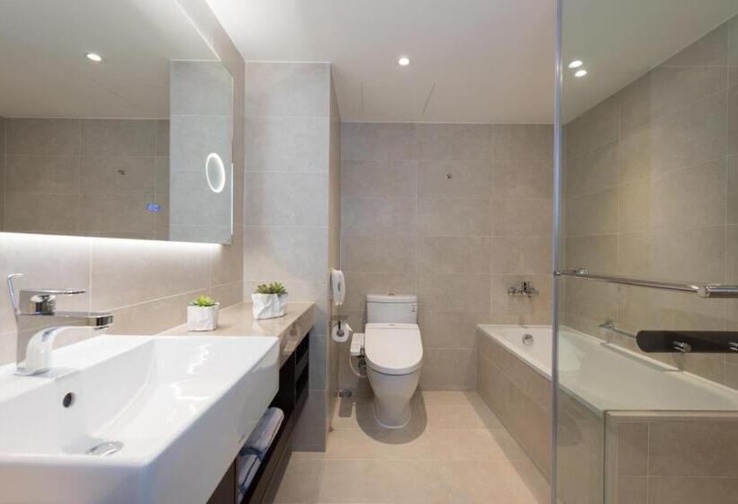 اتاق سوپریور سه تخته, K Hotels Taipei Chang An