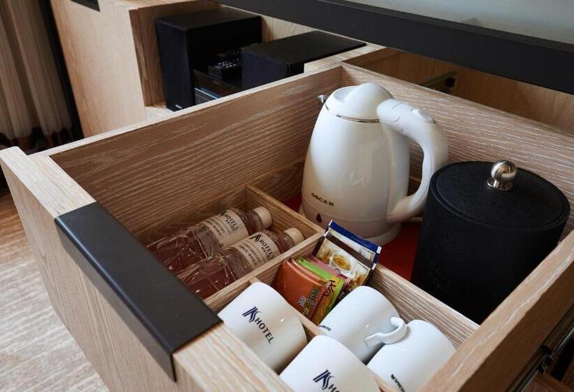 اتاق استاندارد با بالکن, K Hotels Taipei Chang An