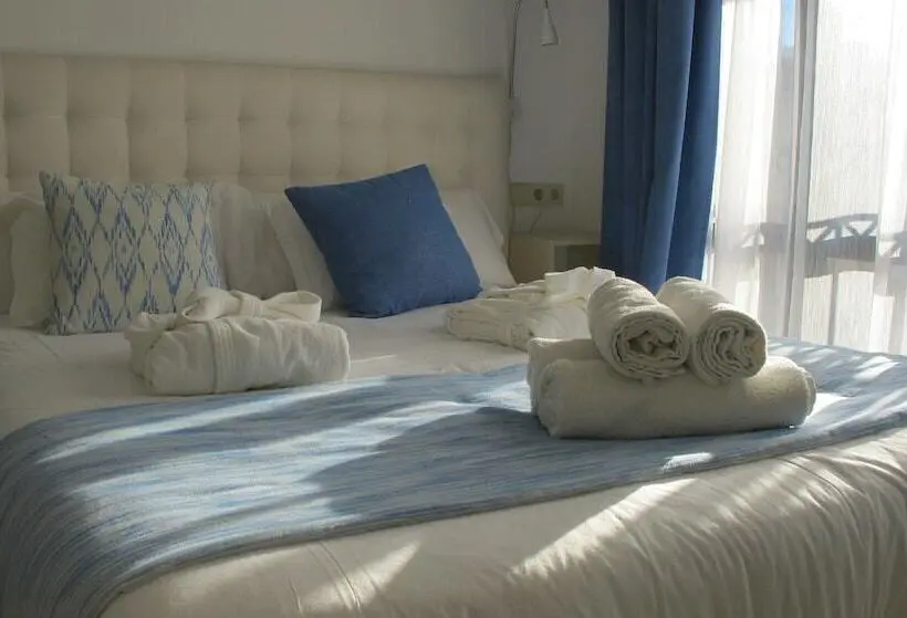 デラックスルーム, Boutique Hotel Petit Sant Miquel