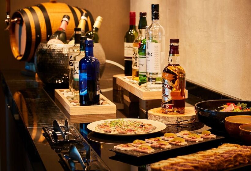 Номер Deluxe, Pullman Tokyo Tamachi