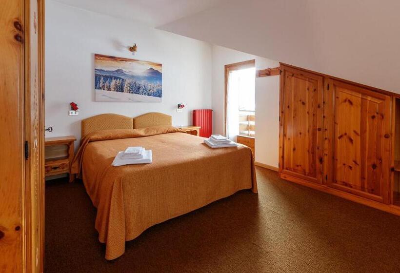 إستديو قياسى مزود بشرفة, Residence Sci Sport