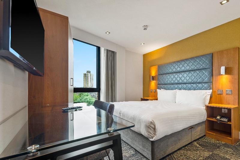 带2个卧室的公寓, Roomzzz London Stratford