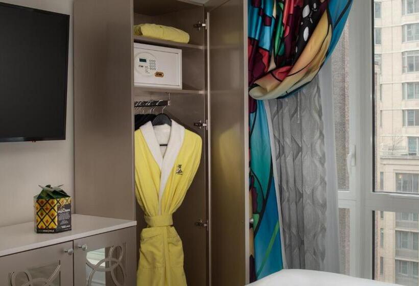 스탠다드 룸 킹사이즈 침대, Staypineapple, An Artful Hotel, Midtown New York