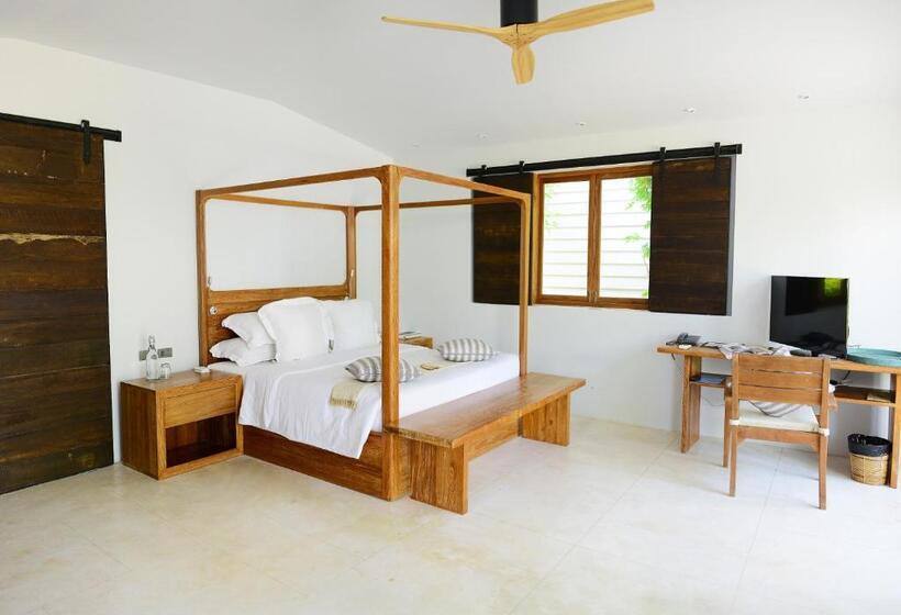 בקתה סטנדרטית עם נוף לים, The Cove