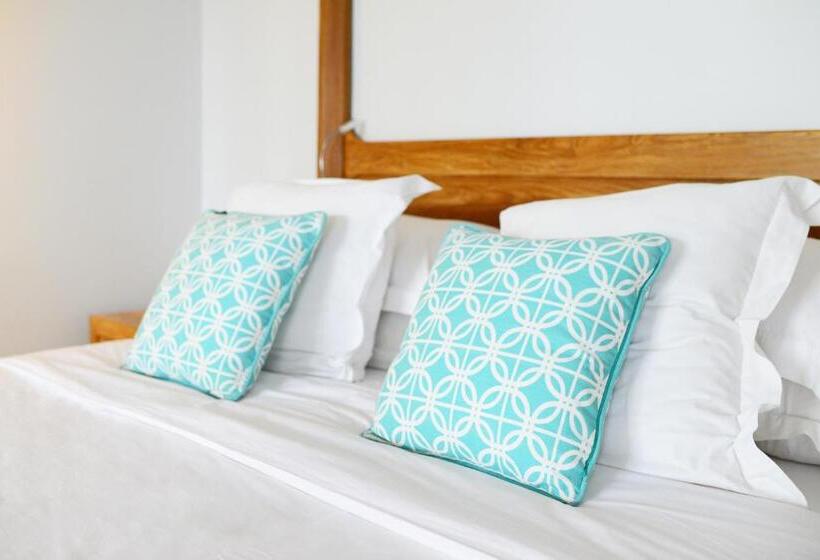 בונגלו סטנדרט עם נוף לגינה, The Cove