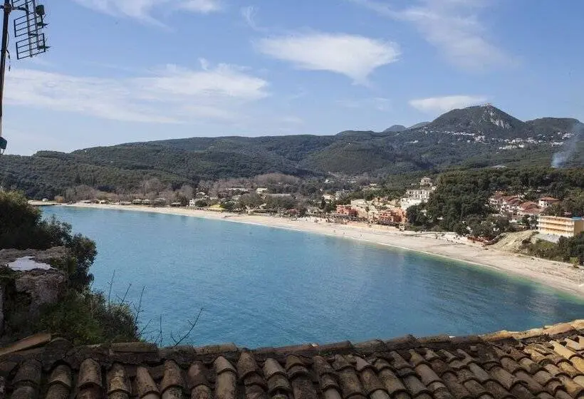 Studio Familial Vue Mer, Paraskevi's Luxury Studios