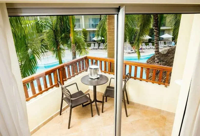 プールビュースタンダードルーム, Impressive Punta Cana