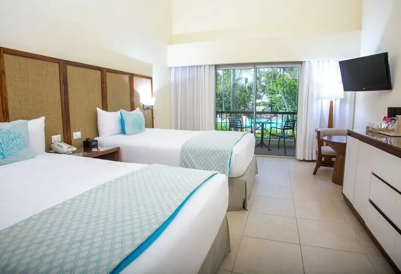プールビュースタンダードルーム, Impressive Punta Cana