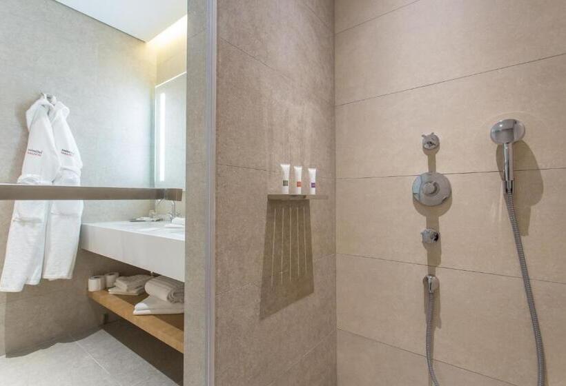 클래식 룸, Swissotel Sarajevo