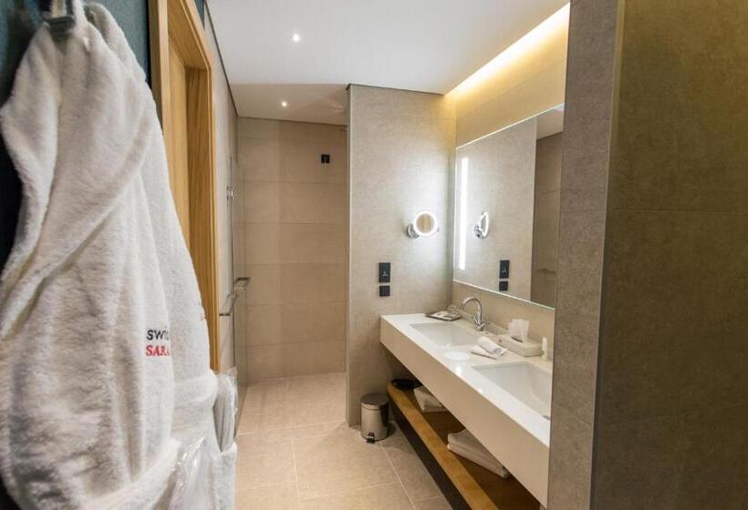 디럭스 룸, Swissotel Sarajevo