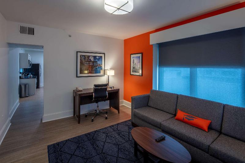 스탠다드 룸 킹사이즈 침대, Swissotel Sarajevo