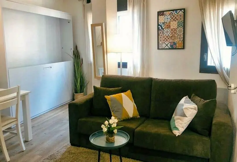 استودیوی استاندارد, Apartamentos La Cabaneta Mikka Sky