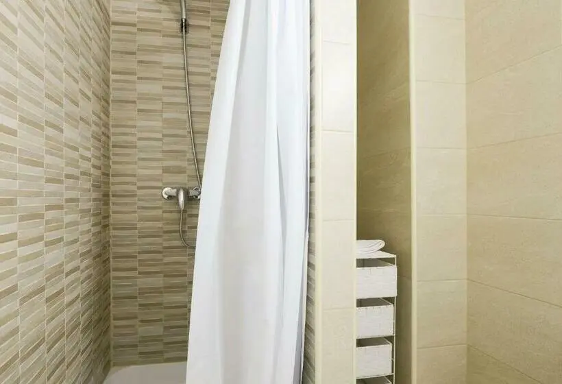 استودیوی استاندارد, Apartamentos La Cabaneta Mikka Sky
