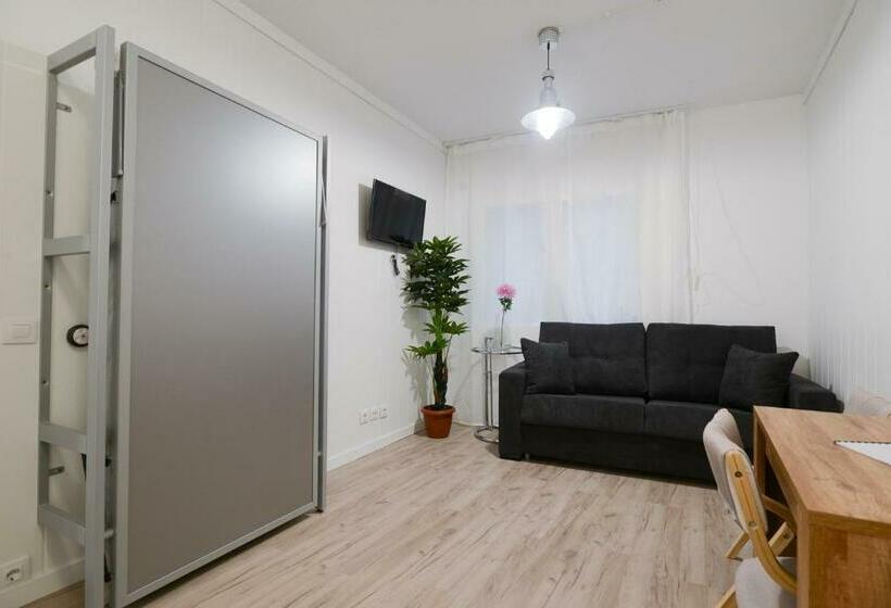 استودیوی استاندارد, Apartamentos La Cabaneta Mikka Sky 3000