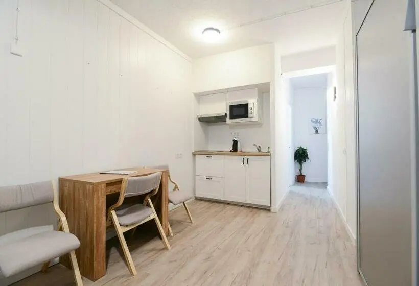 استودیوی استاندارد, Apartamentos La Cabaneta Mikka Sky