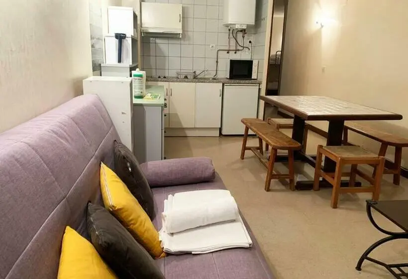 استودیوی استاندارد, Apartamentos La Cabaneta Mikka Sky