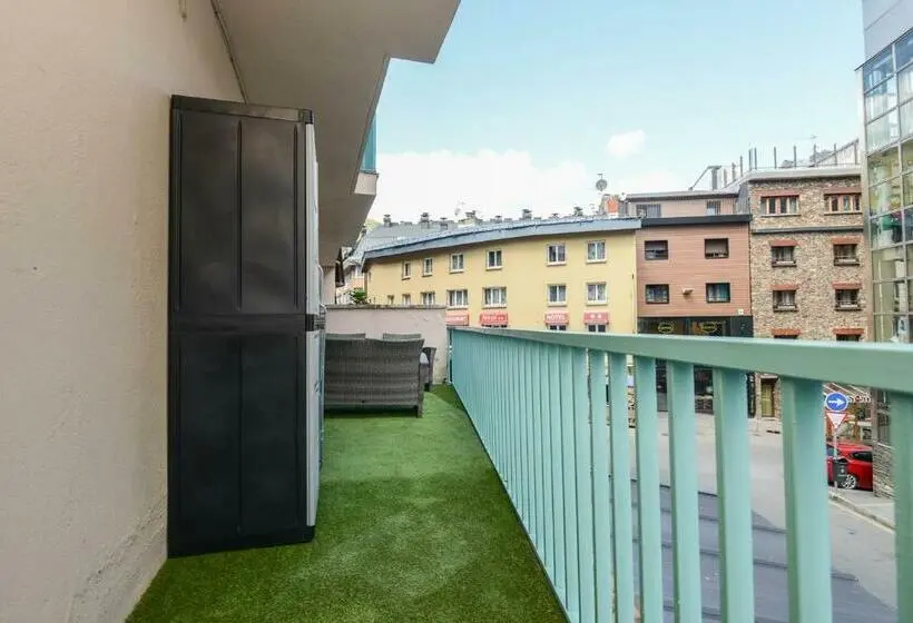 استودیوی استاندارد, Apartamentos La Cabaneta Mikka Sky