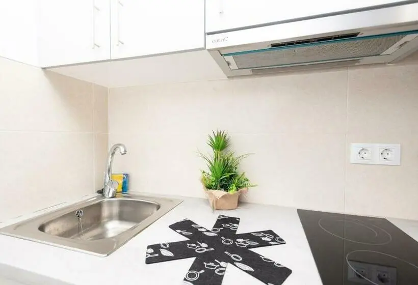 استودیوی استاندارد, Apartamentos La Cabaneta Mikka Sky
