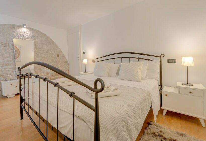 דירת חדר דלוקס, Aurum Templi Suites