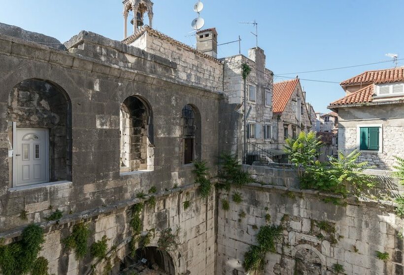 דירת חדר דלוקס, Aurum Templi Suites