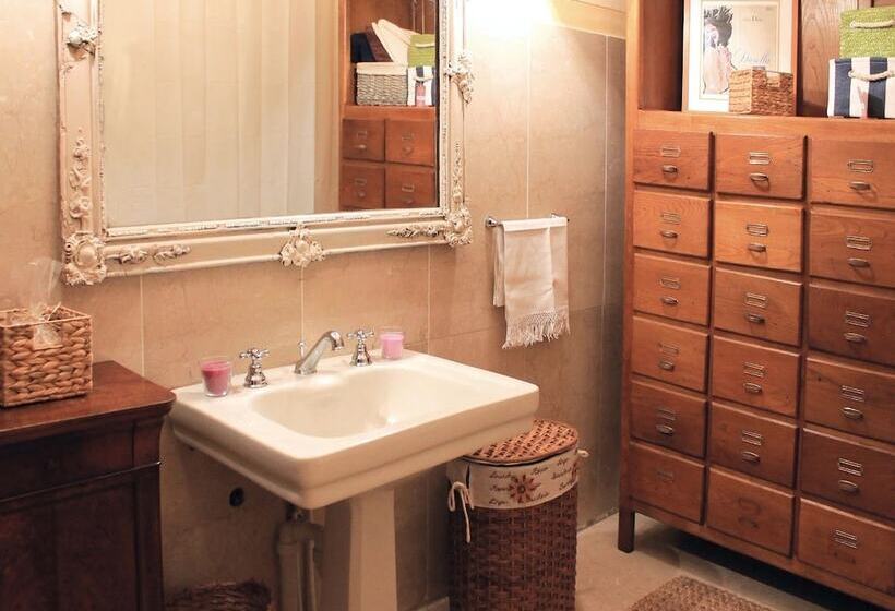 اتاق استاندارد یک نفره, B&b Del Piazzo