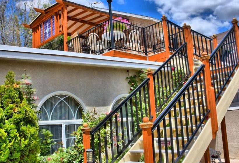 デラックスルーム, Bard's Inn