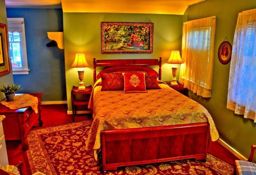 スタンダードスタジオ, Bard's Inn