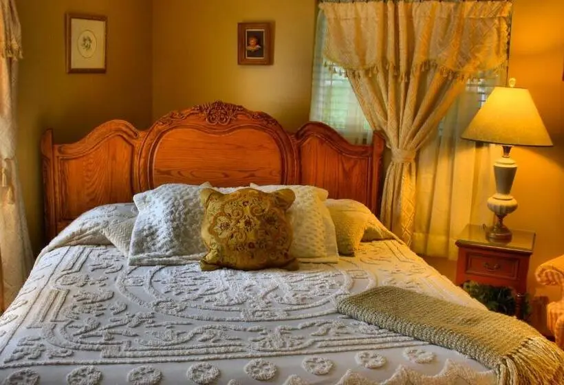 اتاق لوکس با تخت بزرگ, Bard's Inn