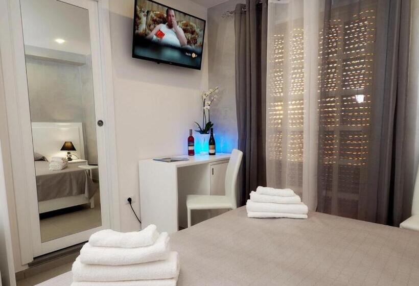 Четырехместный Номер Стандарт с Балконом, Residenza La Torre