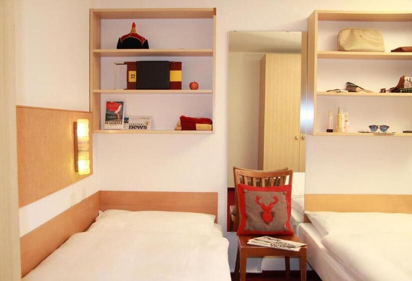 共用浴室的经济型房间, Petit Steffani Bed & Breakfast