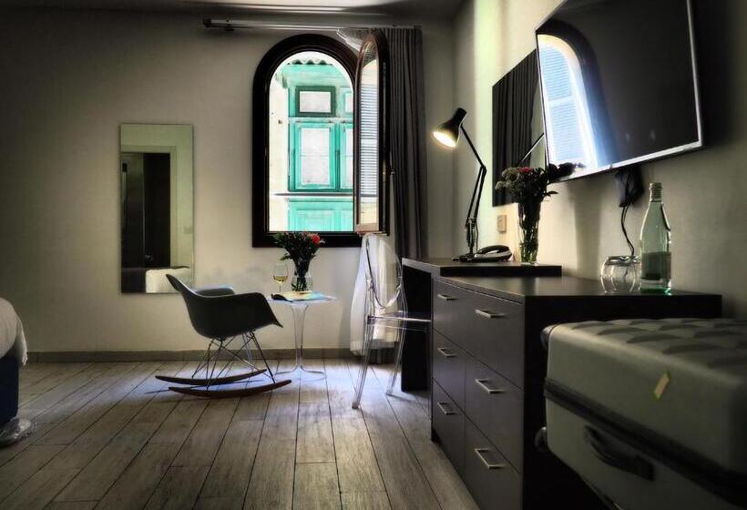 اتاق استاندارد, Adelphi Boutique