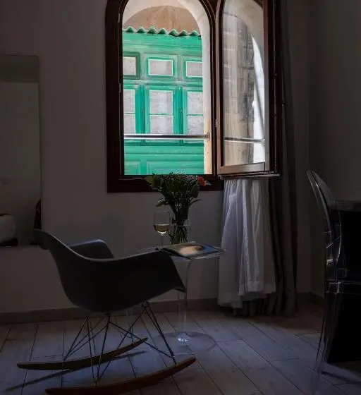 اتاق استاندارد, Adelphi Boutique
