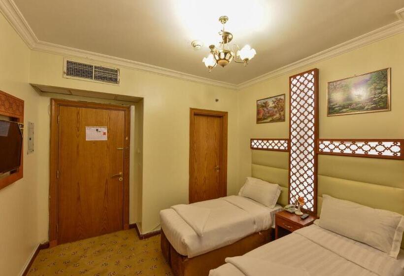 اتاق اکونومی, Al Mukhtara Golden