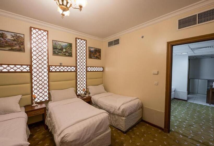 Economy Triple Room, Al Mukhtara Golden