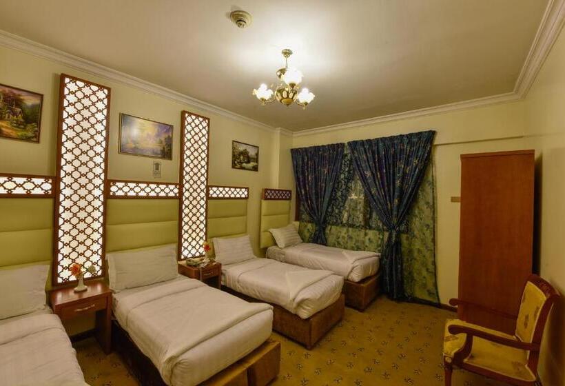 Economy Quadruple Room, Al Mukhtara Golden
