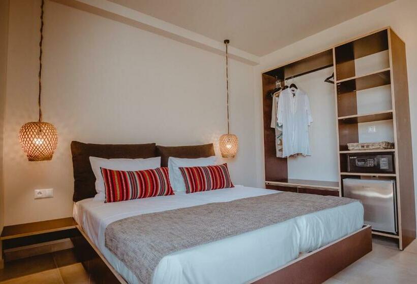 Номер Стандарт, Cook's Club Hersonissos Crete