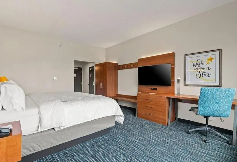 身障者適用キングサイズベッドルーム, Holiday Inn Express & Suites Orlando  Lake Buena Vista, An Ihg