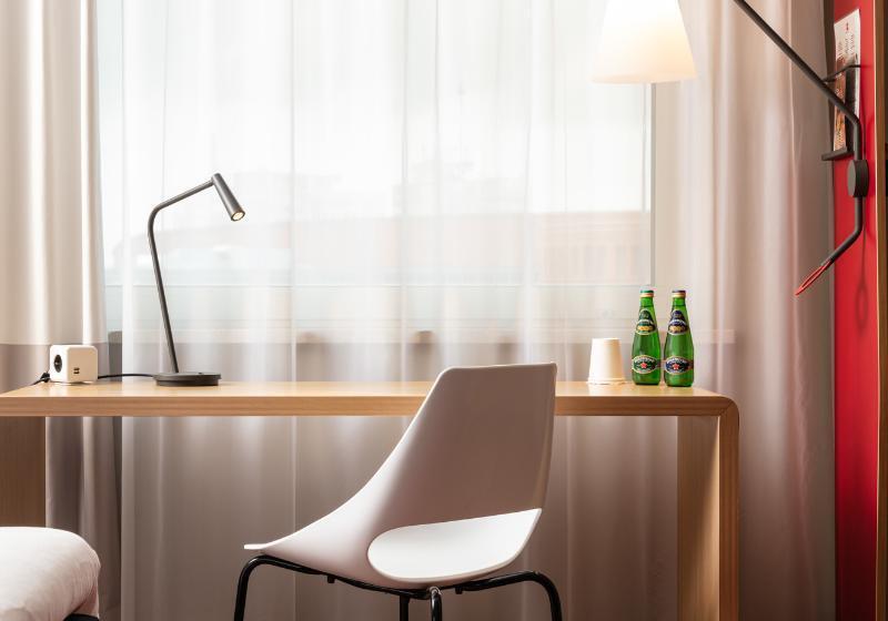 اتاق استاندارد, Ibis Poznan Centrum