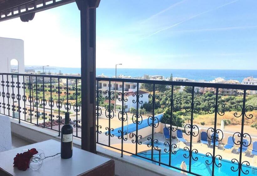 דירת חדר נוף לים, Litsa Efi