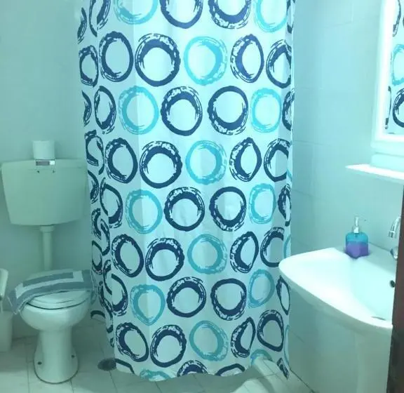 1 Bedroom Apartment Sea View